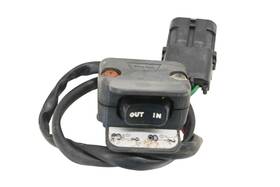 710000827 Bombardier 06 Can-am Outlander 800 4x4 Xt Winch In Out Switch