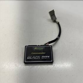 920200317 Canam Muzzys Black Box Commander - 2013 Silver