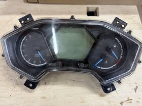 503-01686 Cub Cadet 503/01686 2017 Challenger 750 Main Meter Assembly Speedometer Etc Used