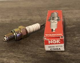 98056-57713 Honda Spark Plug Ngk C7hsa Part # Free Us Shipping