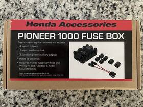 Oss25-hl4-a00 Honda Brand New Oem Part # Fuse Box. Make An Offer