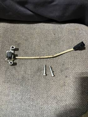 59026-0557 Kawasaki Trigger/pulse Coil For Fj400d Fuel Injected Engines
