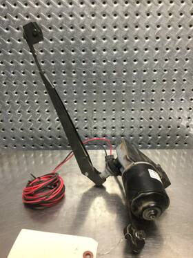 77700-v4215a Kubota Rtv900w9-h Passenger Side Window Wiper T125