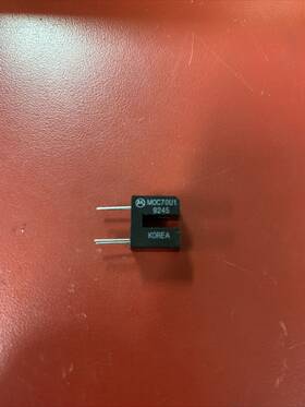 M0c70u1 Motorolla 60x Units 9245 4 Pronger Electrical Component