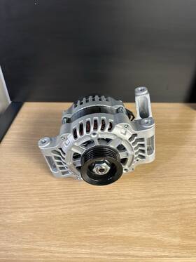 2413389 Polaris Oem Slingshot Alternator -