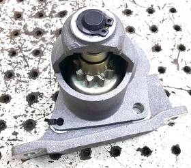 5631018 Polaris 440 Starter Motor Bracket And Gear Bendix
