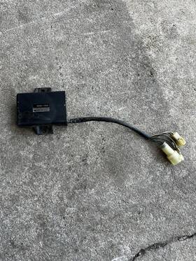 32900-19b10 Suzuki 1987 Quadrunner 250 Lt250e 2x4 Oem Cdi Ecu Computer Controller 32900-19b10 Suzuki 1987 Quadrunner 250 Lt250e 2x4 Oem Cdi Ecu Computer Controller