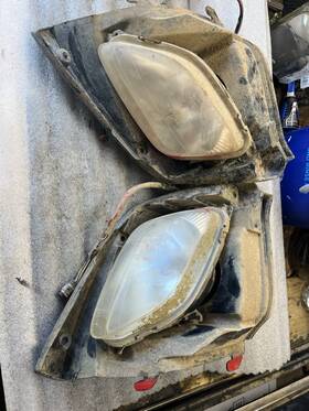 35300-05g00-999 Suzuki 03 Ozark 250 Used Left Right Headlight 2002-2014