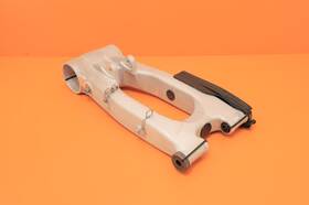 1s3-22110-00-00 Yamaha 2006 06-25 Raptor 700 Yfm700r Oem Rear Suspension Fork Axle Support Brace Arm