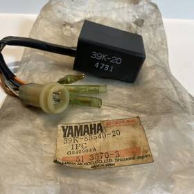 39k-85540-20-00 Yamaha Nos Cdi Unit Assembly Yz80