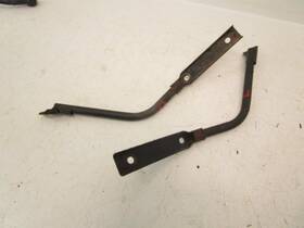 3hn-21514-00-00 Yamaha 89 Yfm 350 Big Bear Front Fender Mount Supports 1987-1994