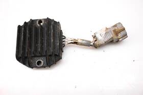 4kb-81960-10-00 Yamaha 03 Warrior 350 2x4 Regulator Rectifier Yfm350x