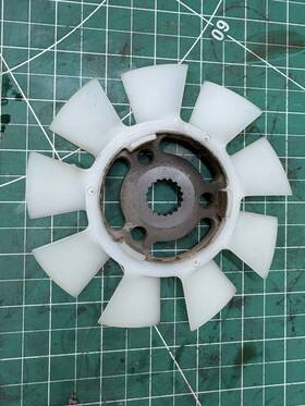 5b4-17679-00-00 Yamaha 2006-2013 Rhino 700 Clutch Fan