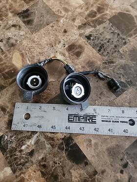 5tg-84340-01-00 Yamaha Genuine Oem Headlight Light Socket Raptor 350/700 -