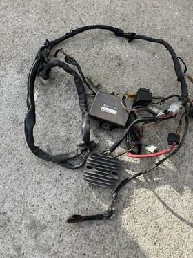 5y1-52 Yamaha Xt550 Ignition Control Unit Regulator Fuse With Harness 80 S Vtg