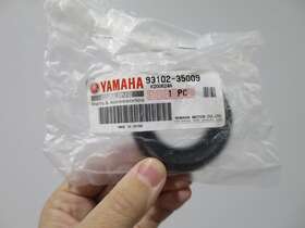 93102-35009-00 Yamaha Grizzly Rhino 2002-13 33x66x13 Drive Shaft Oil Seal
